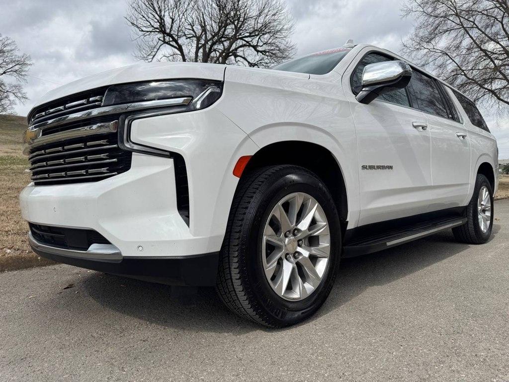 Chevrolet Suburban 2WD 4dr Premier 2023