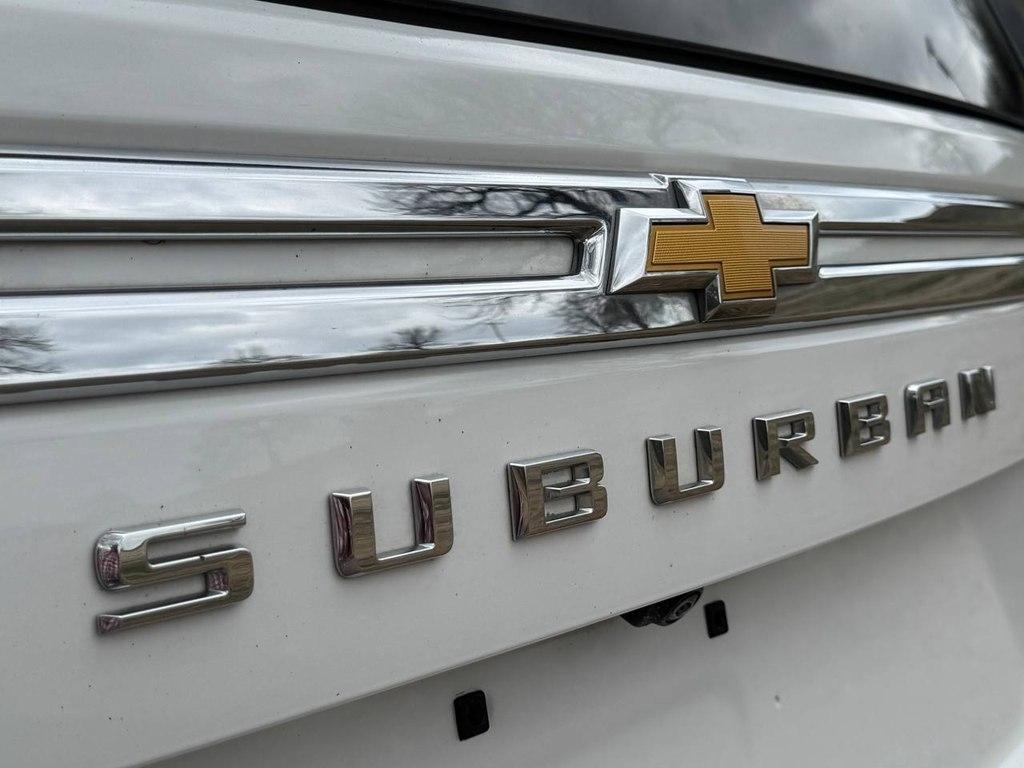 Chevrolet Suburban 2WD 4dr Premier 2023