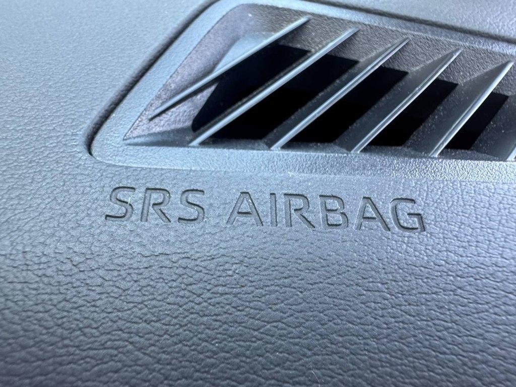 Toyota Corolla LE CVT (Natl) 2023