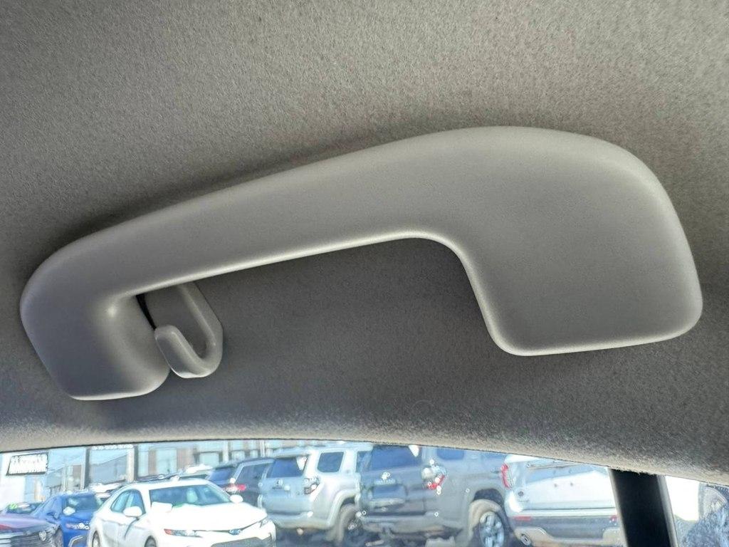 Toyota Corolla LE CVT (Natl) 2023