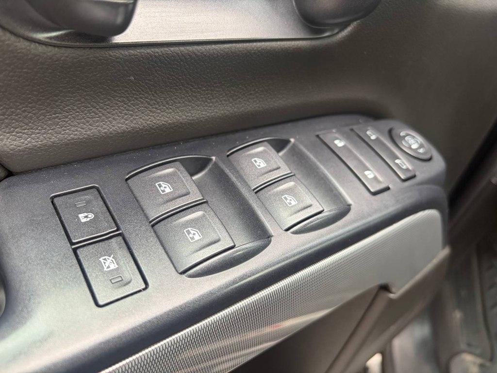 Chevrolet Silverado 1500 LD 4WD Double Cab LT w/2LT 2019