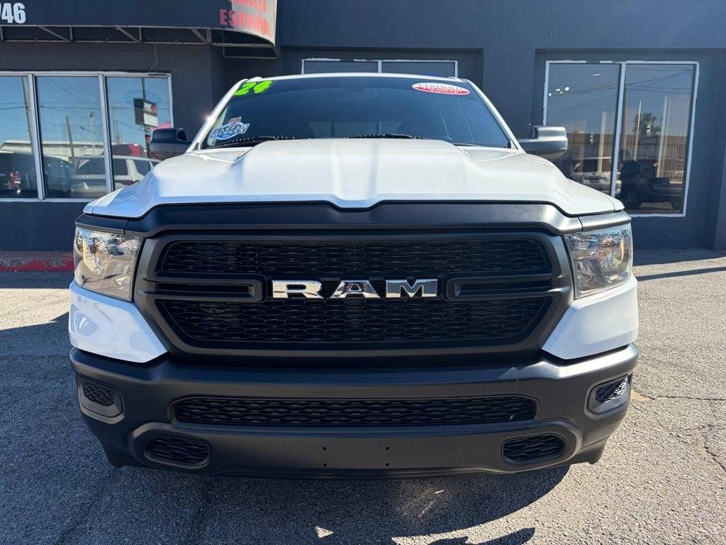 RAM 1500 Tradesman 4x4 Crew Cab 5'7" Box 2024