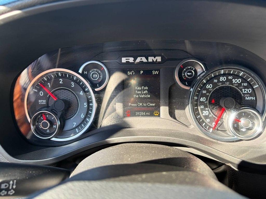 RAM 1500 Tradesman 4x4 Crew Cab 5'7" Box 2024