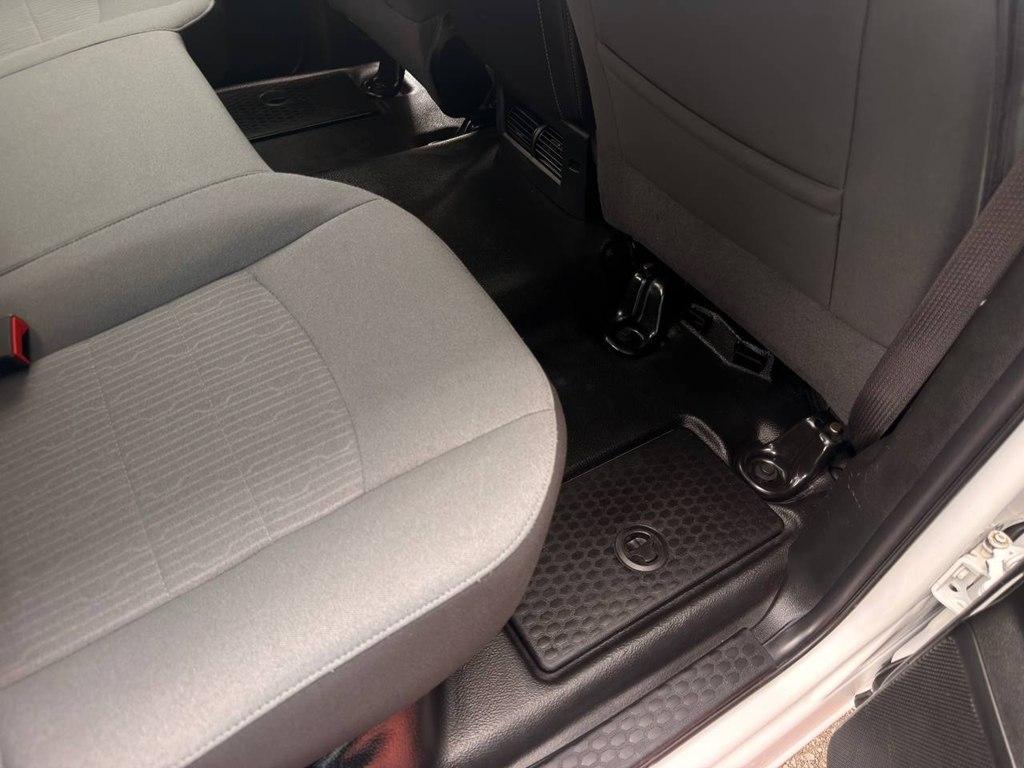 RAM 1500 Classic Tradesman 4x4 Crew Cab 5'7" Box 2021