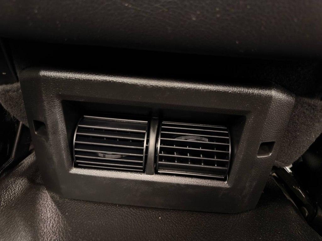 RAM 1500 Classic Tradesman 4x4 Crew Cab 5'7" Box 2021