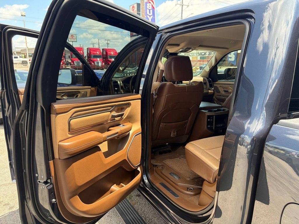 RAM 1500 Longhorn 4x4 Crew Cab 5'7" Box 2019