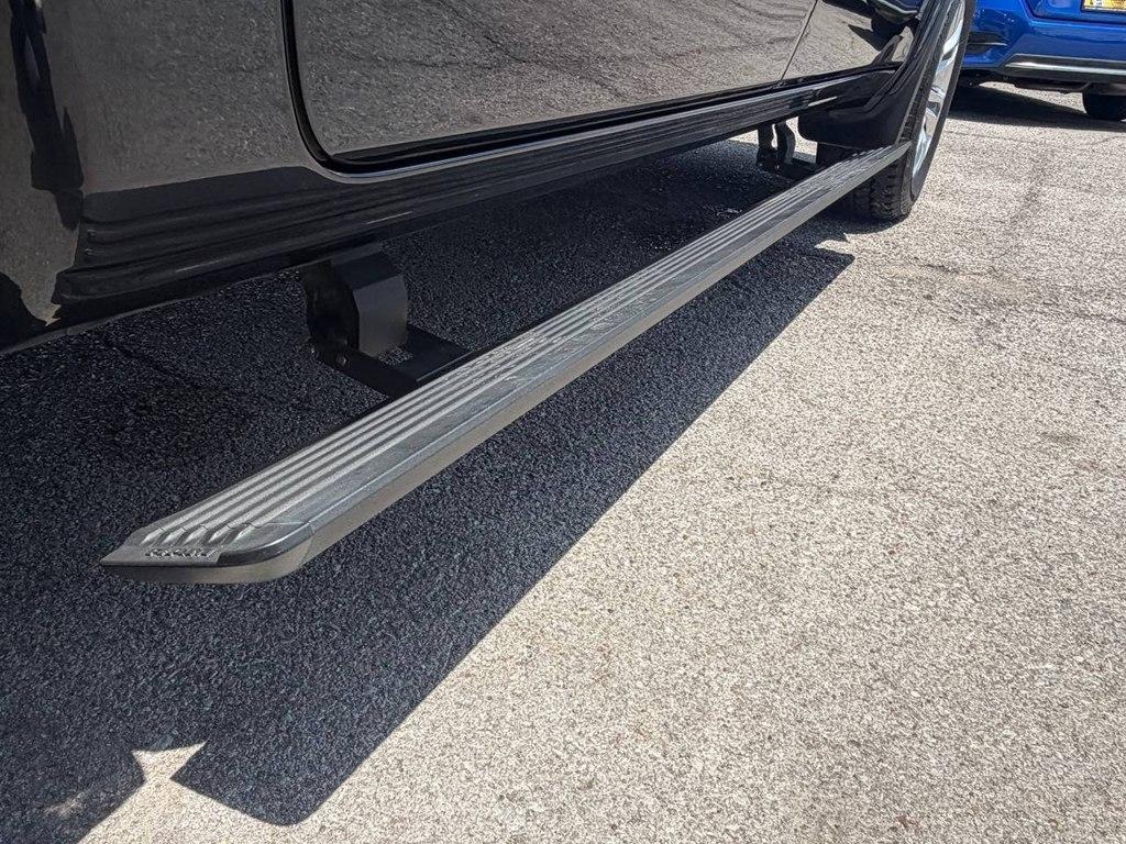 RAM 1500 Longhorn 4x4 Crew Cab 5'7" Box 2019