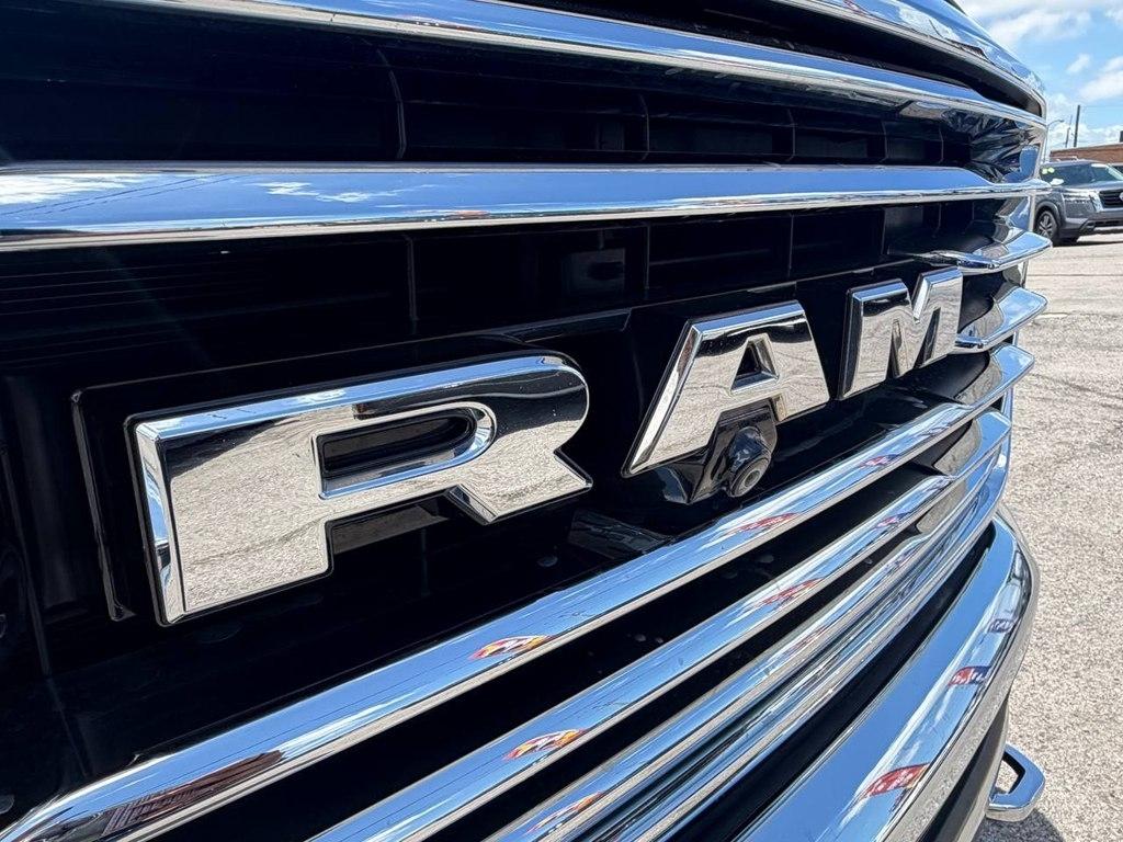 RAM 1500 Longhorn 4x4 Crew Cab 5'7" Box 2019