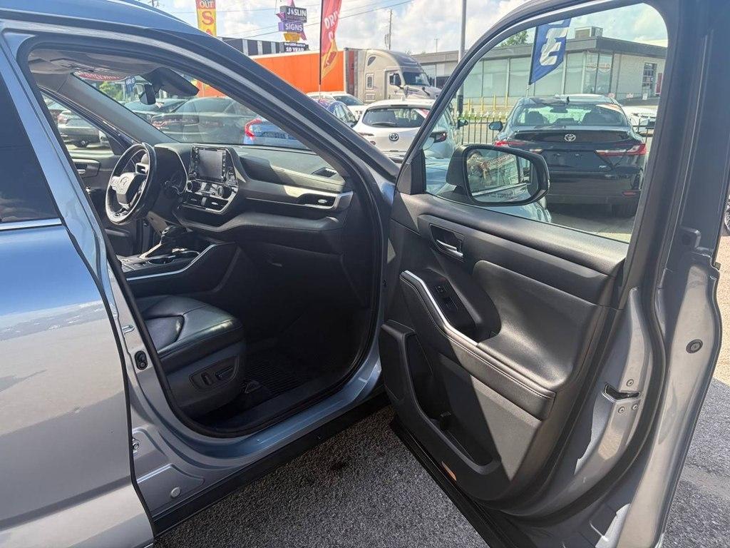 Toyota Highlander XLE FWD (Natl) 2021