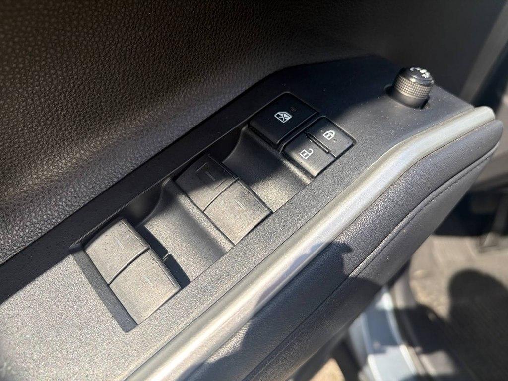 Toyota Highlander XLE FWD (Natl) 2021