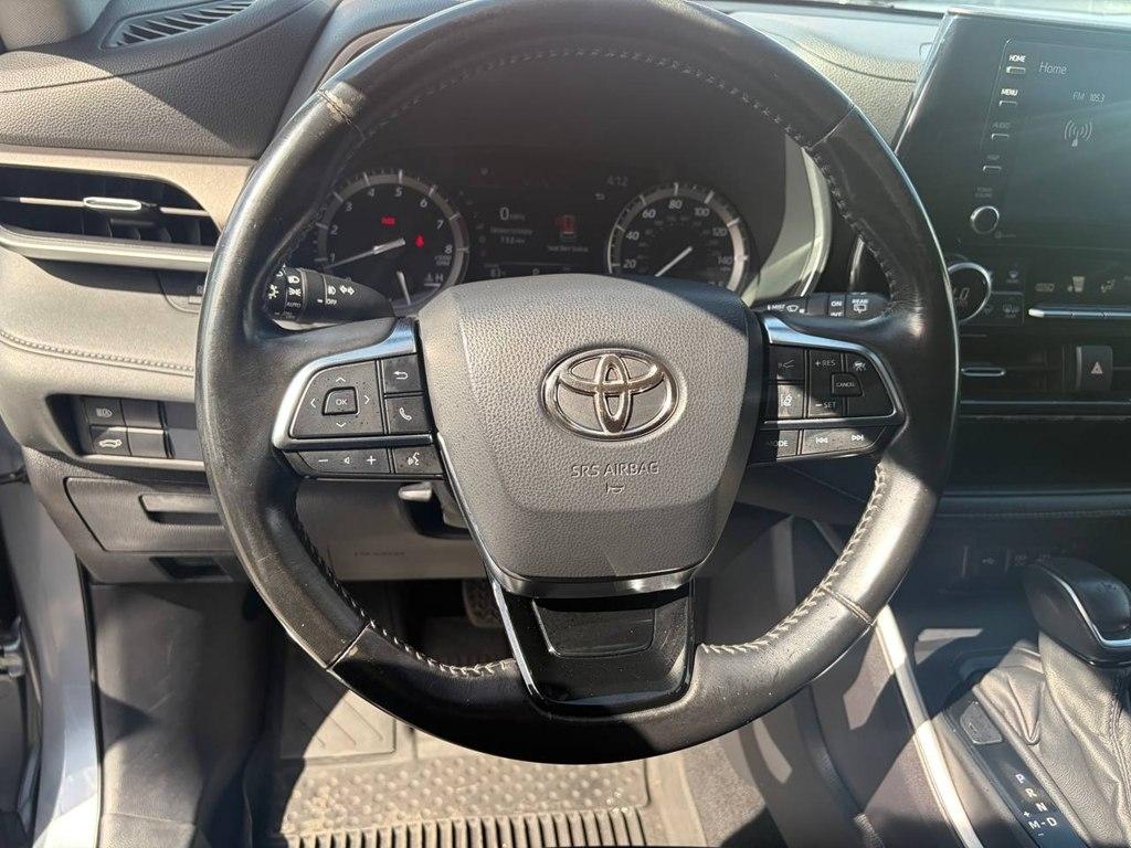 Toyota Highlander XLE FWD (Natl) 2021