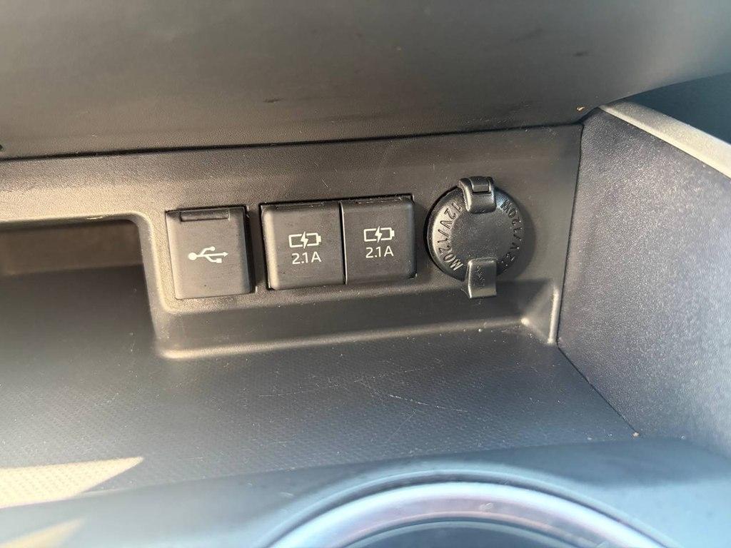 Toyota Highlander XLE FWD (Natl) 2021