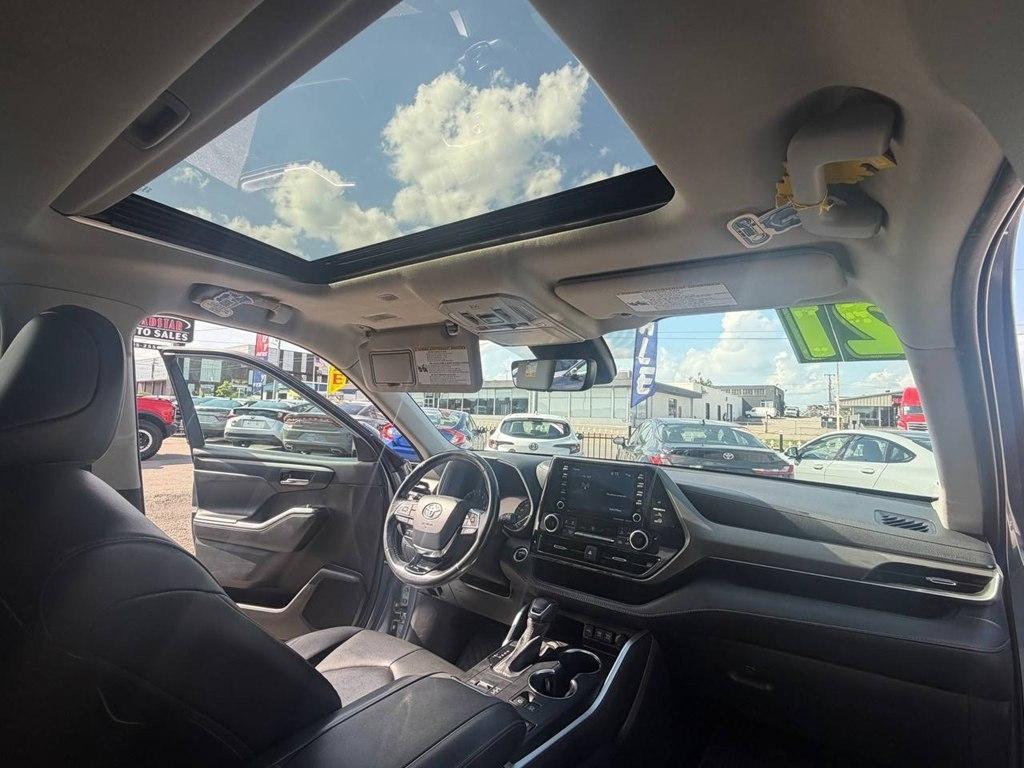 Toyota Highlander XLE FWD (Natl) 2021