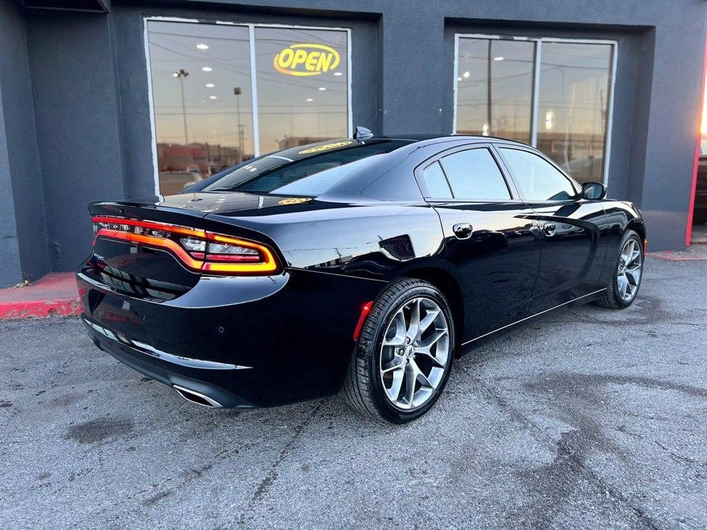 Dodge Charger SXT RWD 2022