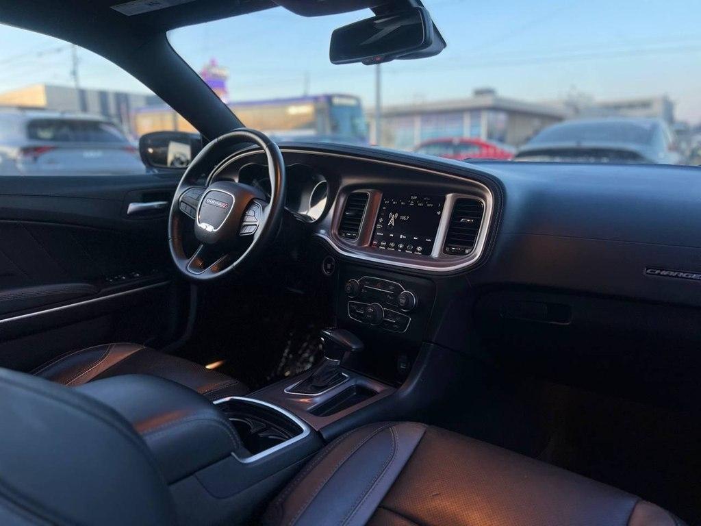 Dodge Charger SXT RWD 2022