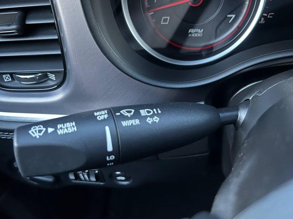Dodge Charger SXT RWD 2022