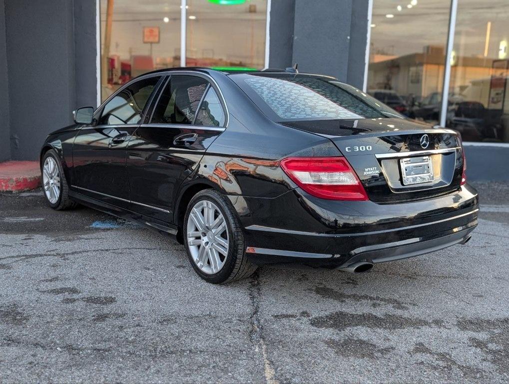 Mercedes-Benz C-Class 4dr Sdn 3.0L Sport RWD 2009