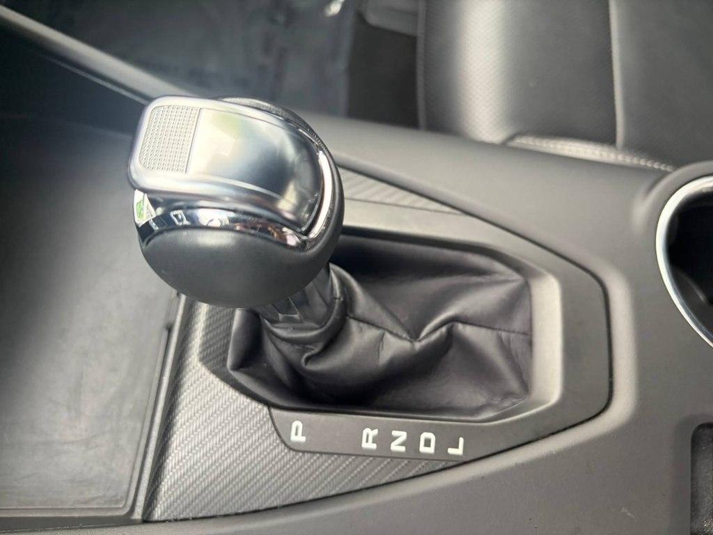 Ford Mustang EcoBoost Fastback 2025