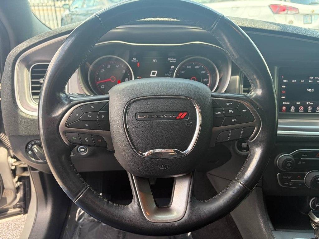 Dodge Charger SXT RWD 2019