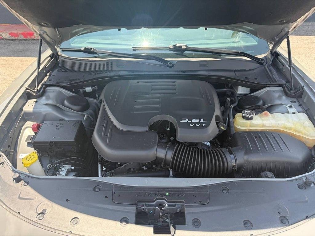 Dodge Charger SXT RWD 2019