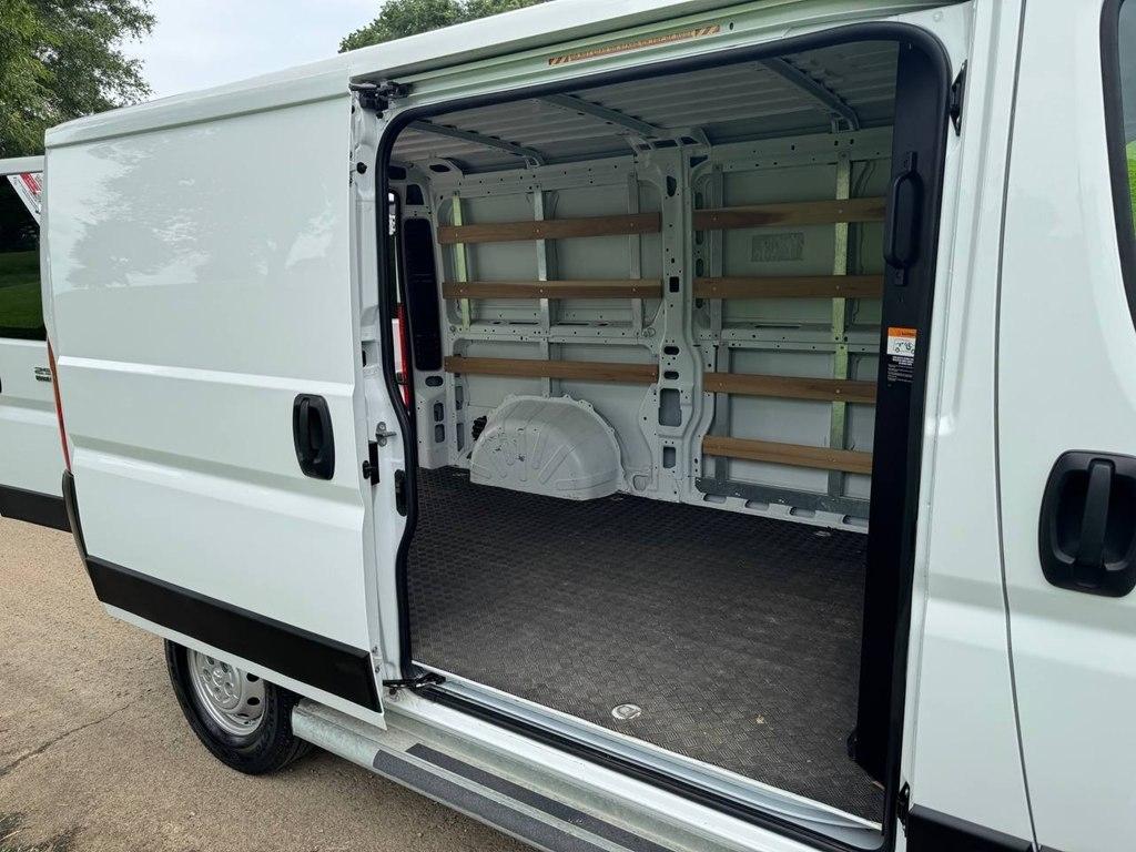 RAM ProMaster Cargo Van 2500 Low Roof 136" WB 2023