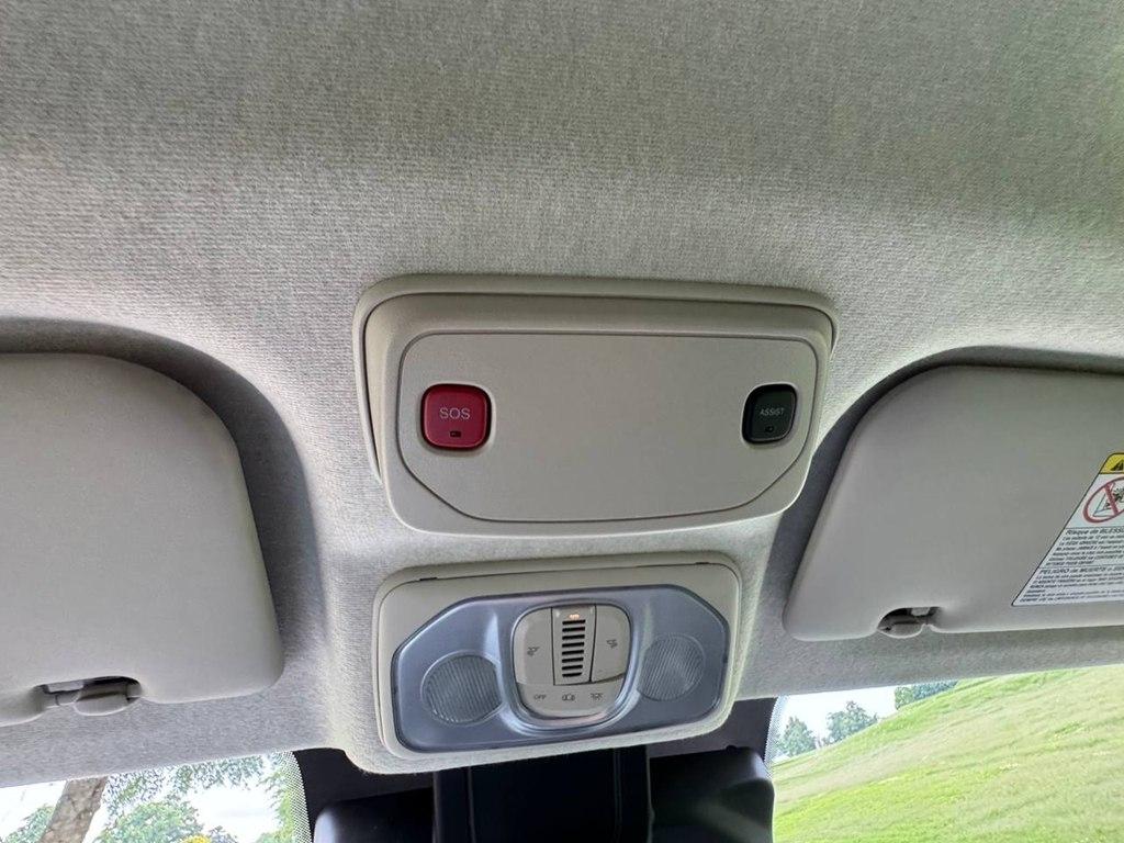RAM ProMaster Cargo Van 2500 Low Roof 136" WB 2023