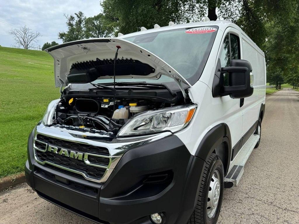 RAM ProMaster Cargo Van 2500 Low Roof 136" WB 2023