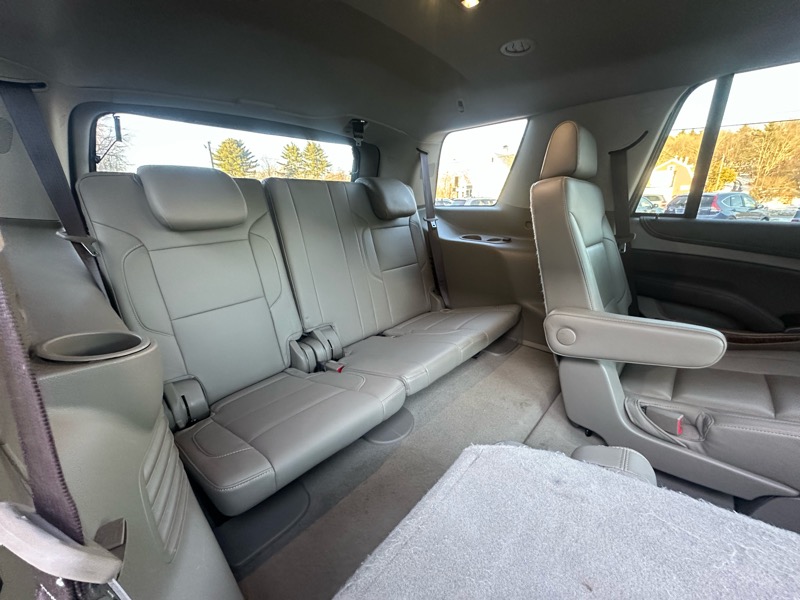 Chevrolet Tahoe Premier 4D SUV 4WD 2020