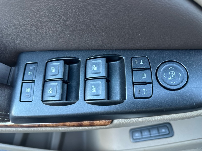 Chevrolet Tahoe Premier 4D SUV 4WD 2020