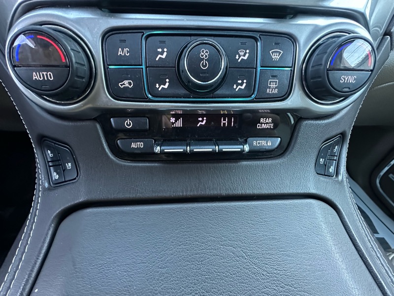 Chevrolet Tahoe Premier 4D SUV 4WD 2020