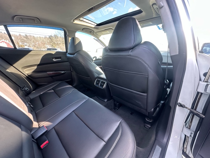 Acura TLX 9-Spd AT 2016