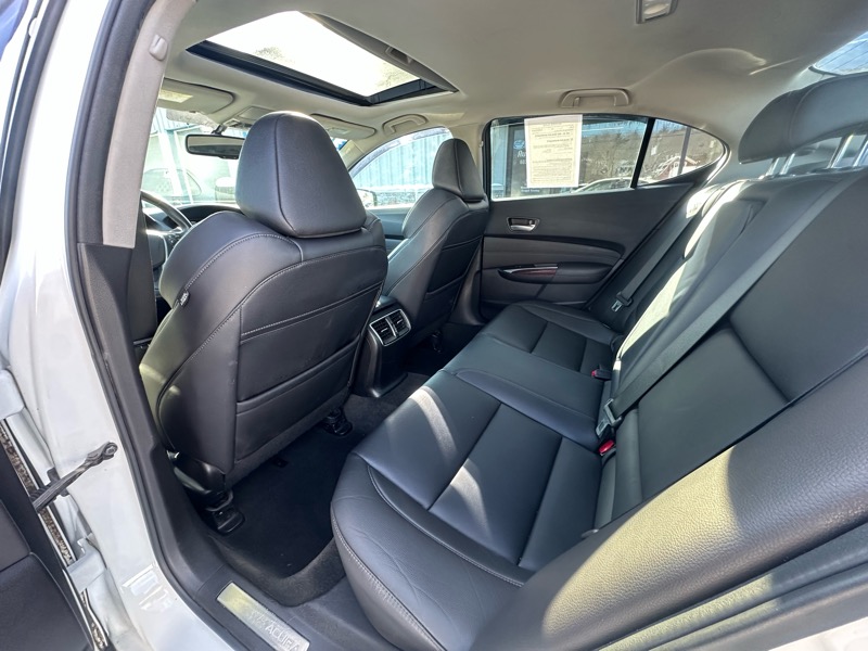 Acura TLX 9-Spd AT 2016