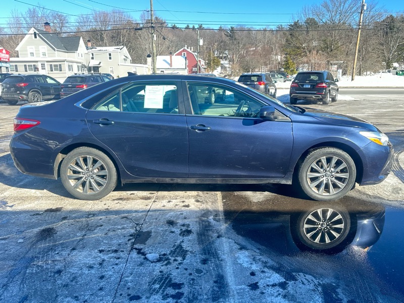 Toyota Camry XLE 2016