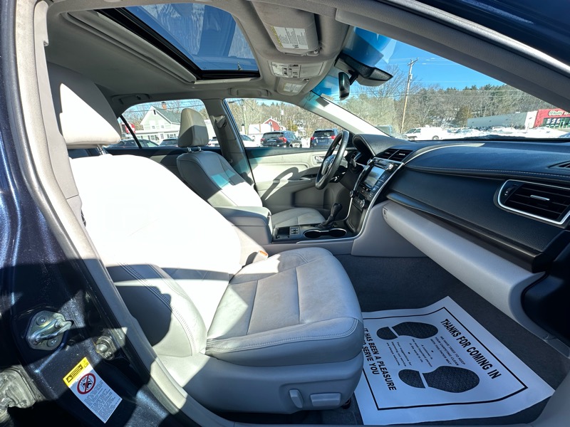 Toyota Camry XLE 2016