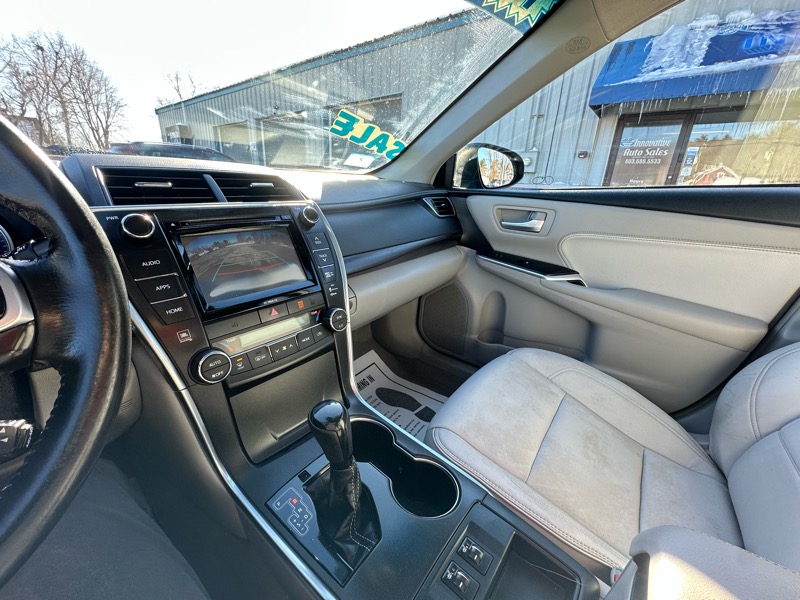 Toyota Camry XLE 2016