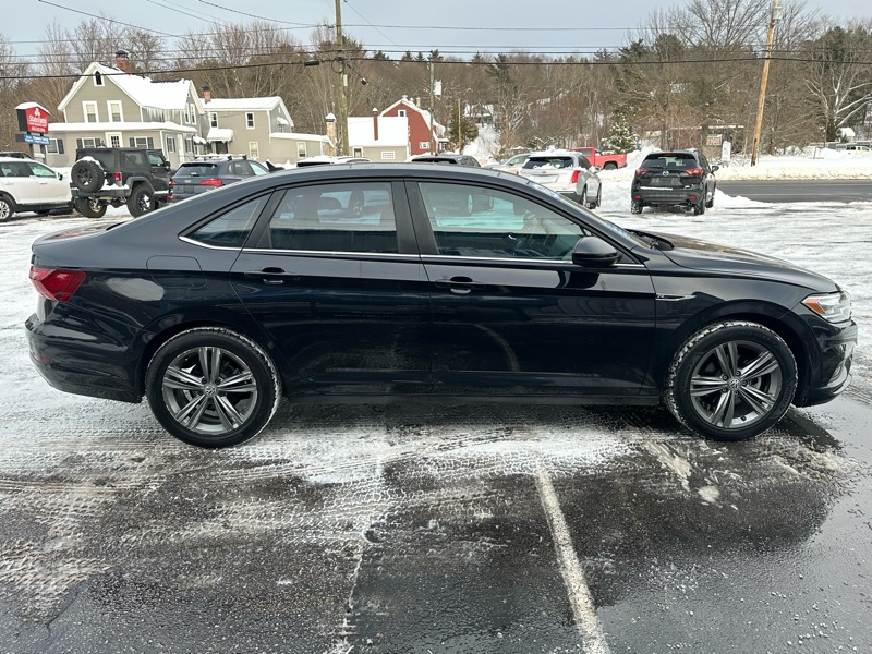 Volkswagen Jetta 1.4T R-Line 8A 2021