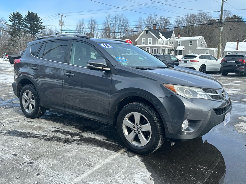 Toyota RAV4 XLE AWD 2015