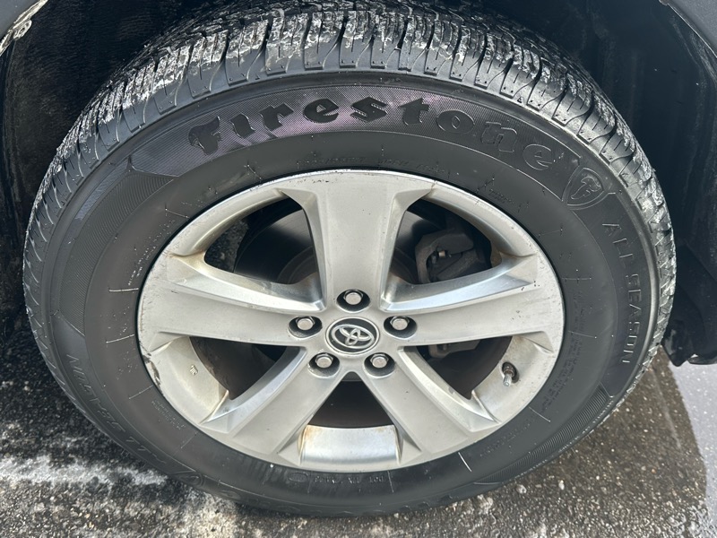 Toyota RAV4 XLE AWD 2015