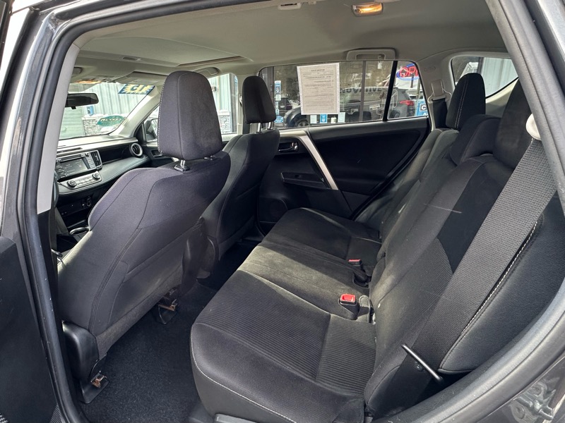 Toyota RAV4 XLE AWD 2015