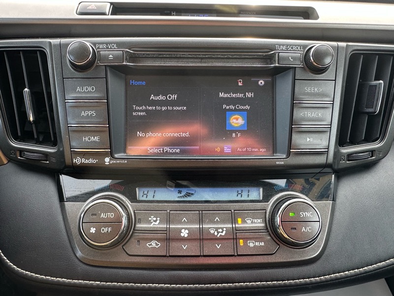 Toyota RAV4 XLE AWD 2015