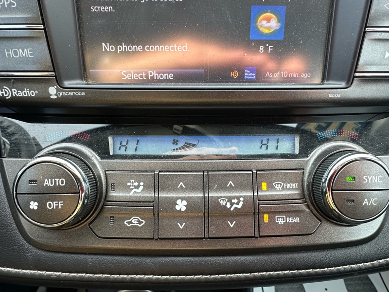 Toyota RAV4 XLE AWD 2015