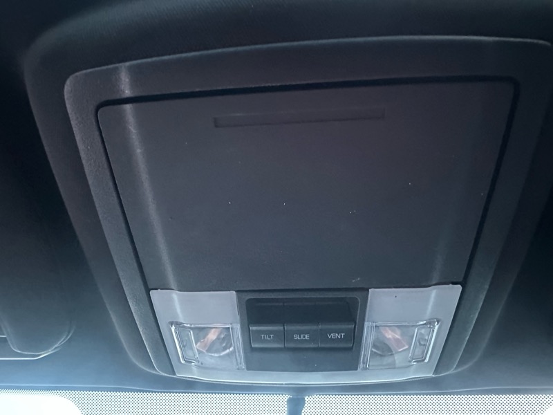 Lincoln Navigator 4WD 2011