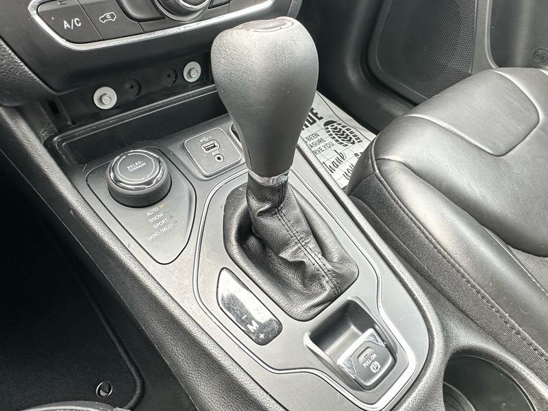 Jeep Cherokee Latitude Plus 4WD 2019