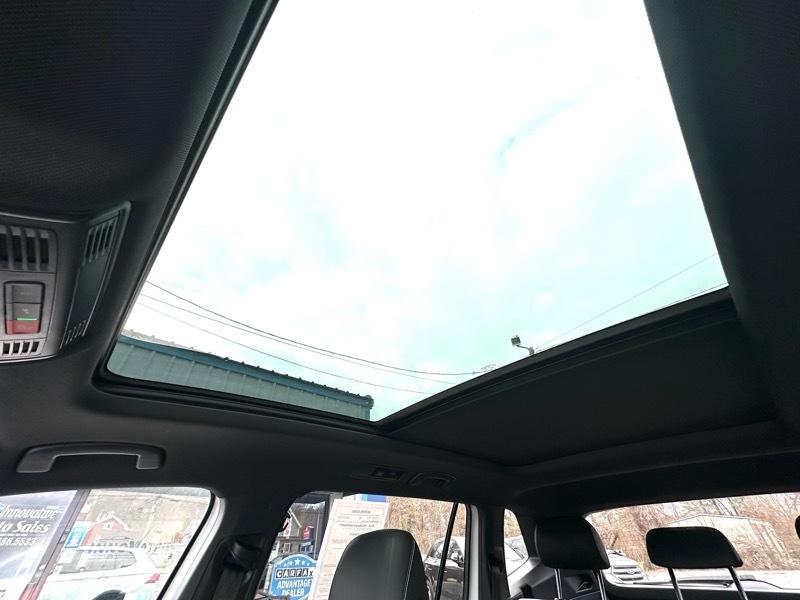 Volkswagen Tiguan SE R-Line Black 4MOTION 2022