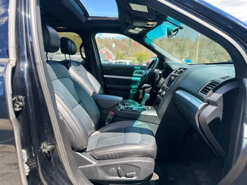 Ford Explorer XLT 4WD 2017
