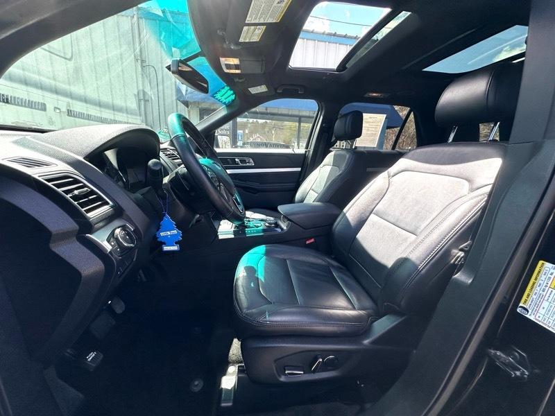 Ford Explorer XLT 4WD 2017
