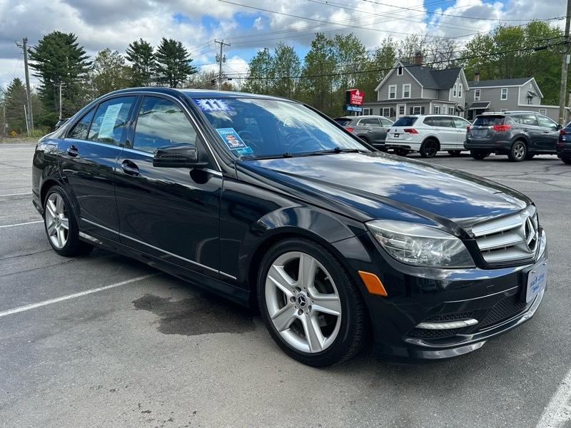 Mercedes-Benz C-Class C300 4MATIC Luxury Sedan 2011