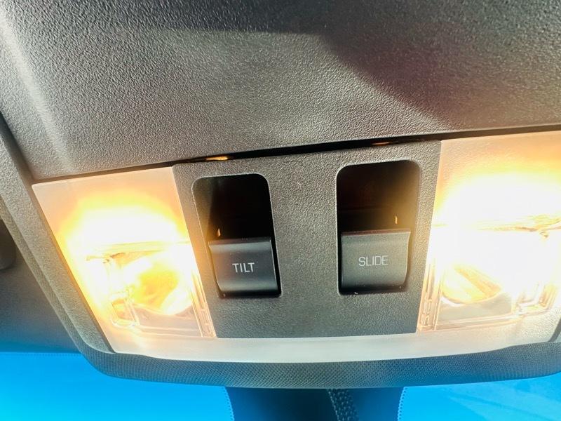 Ford Taurus SEL FWD 2014