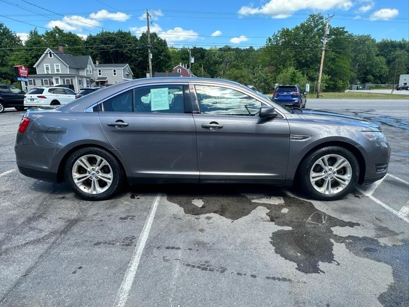 Ford Taurus SEL FWD 2014