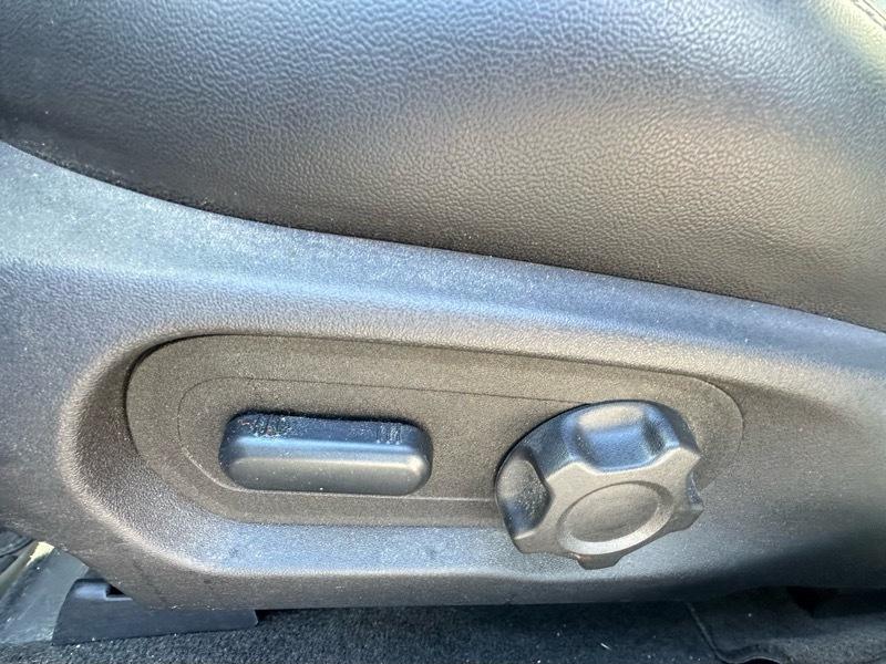 Ford Taurus SEL FWD 2014
